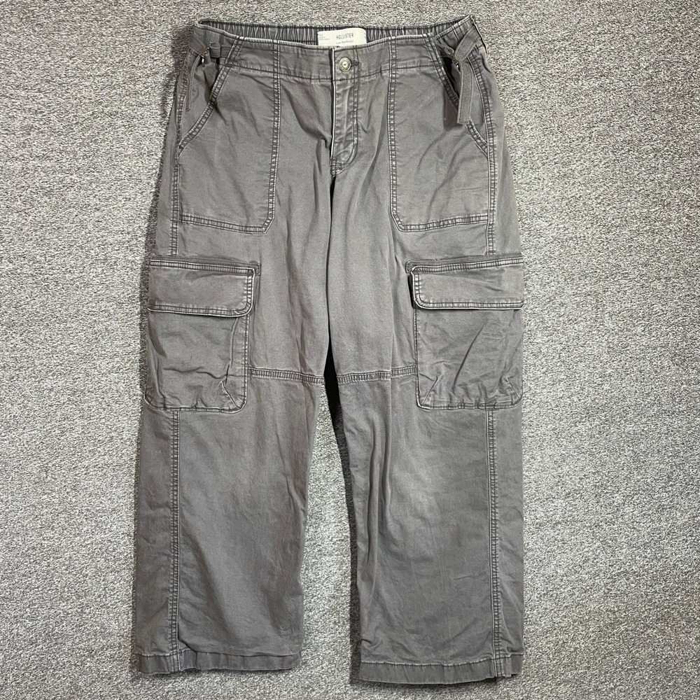 Hollister Low-Rise Baggy Cargo Pants Grey W31 Short 12s Utility Wide Leg